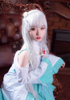 一边亲一边面膜的视频_DVD电影在线看