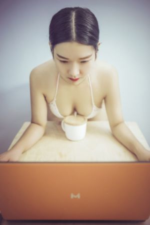 秋香怒点唐伯虎电视剧国语_国产剧手机在线观看